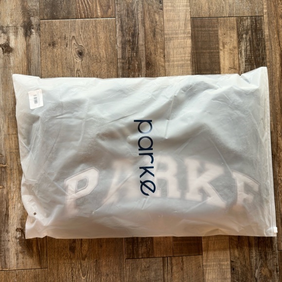 Parke NWT Monochrome Varsity Mockneck in Stormy Size L/XL - Picture 5 of 5